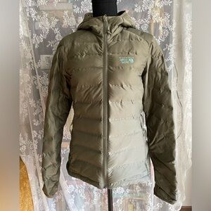 Mountain Hardwear Micro Ratio Hooded Q.Shield 650 Down Jacket